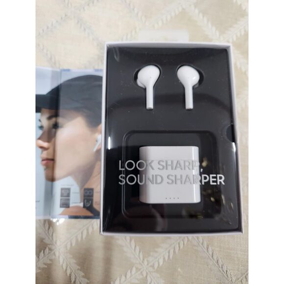 Sharper Image Soudhaven Wireless Earbuds Bluetooth 5.0 With Wireless Charging - Picture 4 of 6